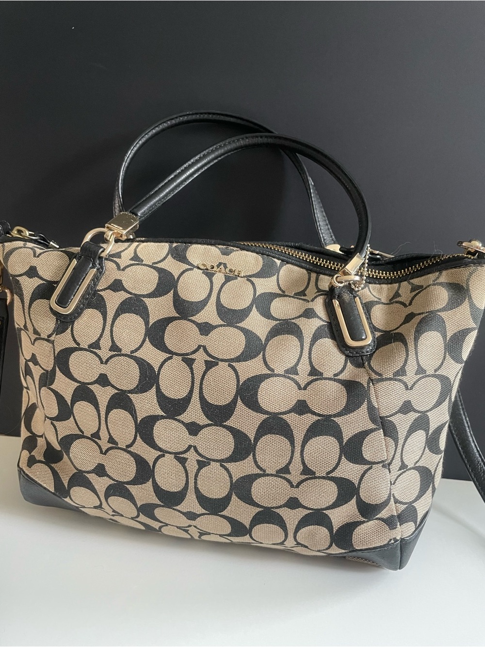 Vintage Kelsey Coach Tan and Black Signature Canvas Shoulder Bag NWT